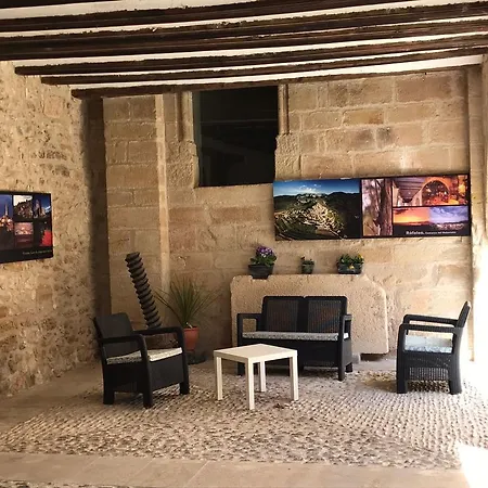 Hospederia Virgen De La Fuente * Peñarroya de Tastavins