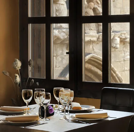 Hospederia Virgen De La Fuente